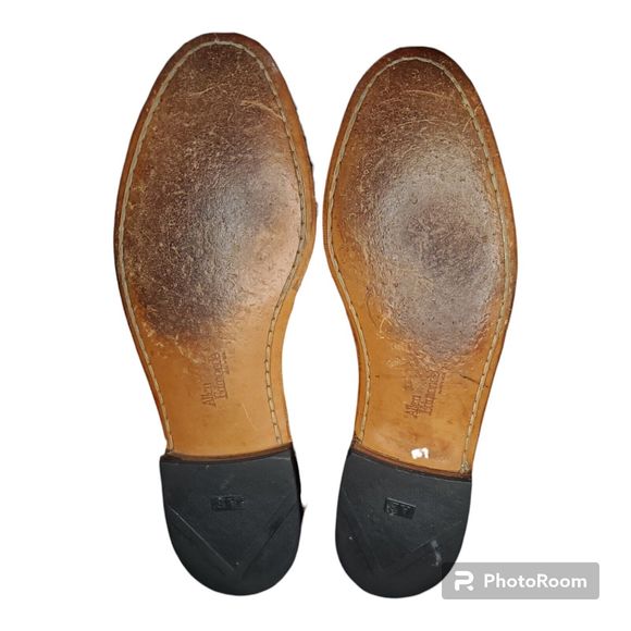Allen Edmonds \